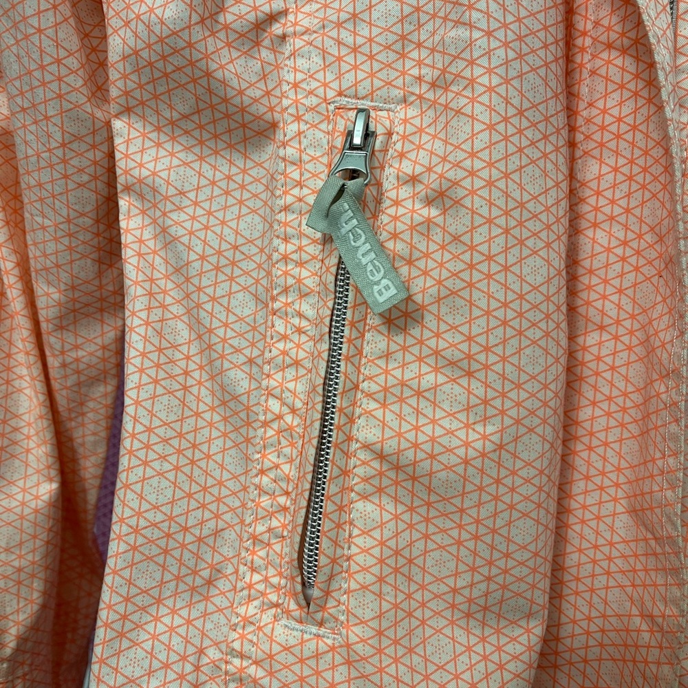Bench Jacket - Picture 3 of 8